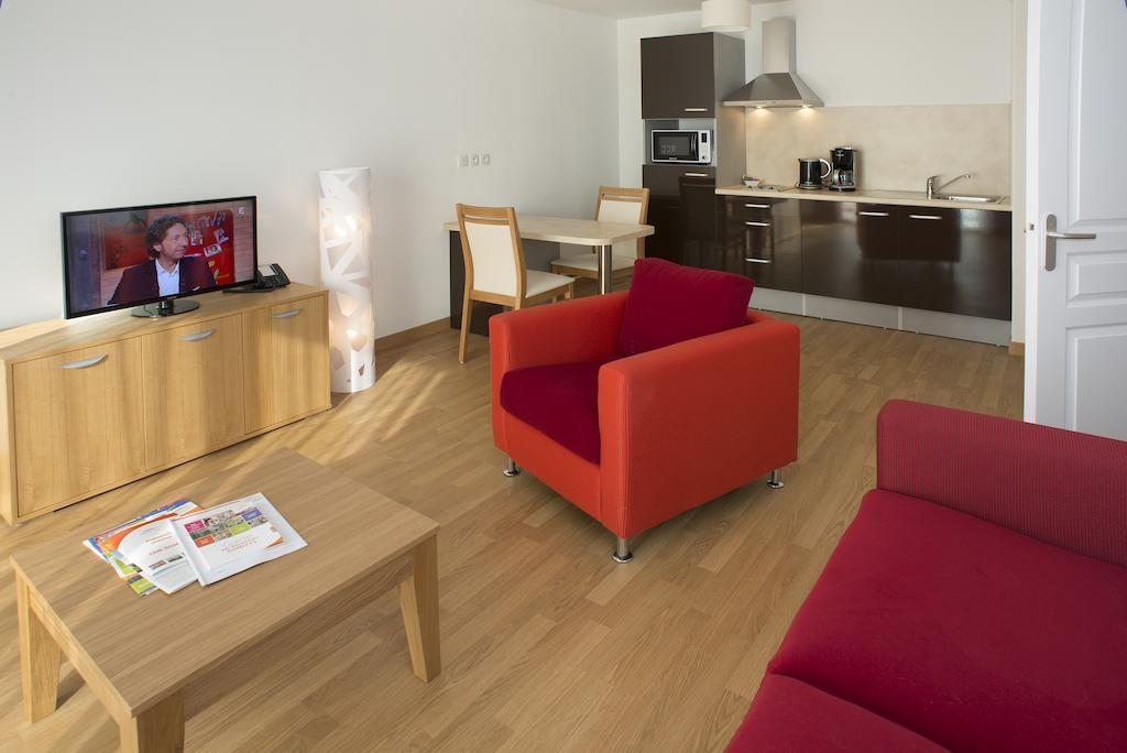 Aparthotel Domitys Les Cigales Du Luberon Cavaillon Zimmer foto