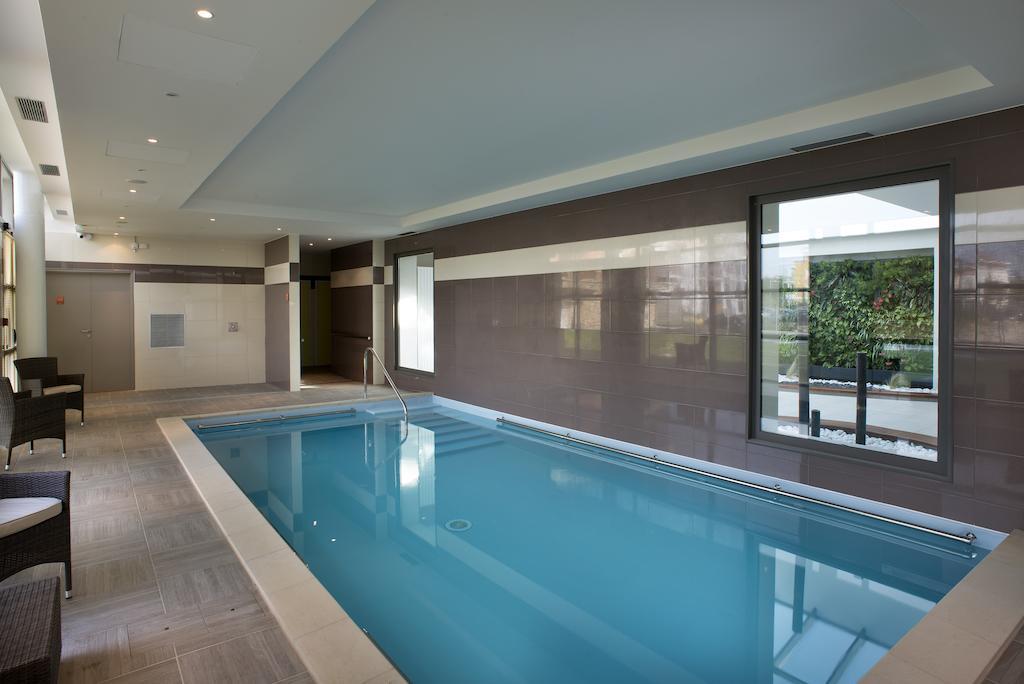 Aparthotel Domitys Les Cigales Du Luberon Cavaillon Exterior foto